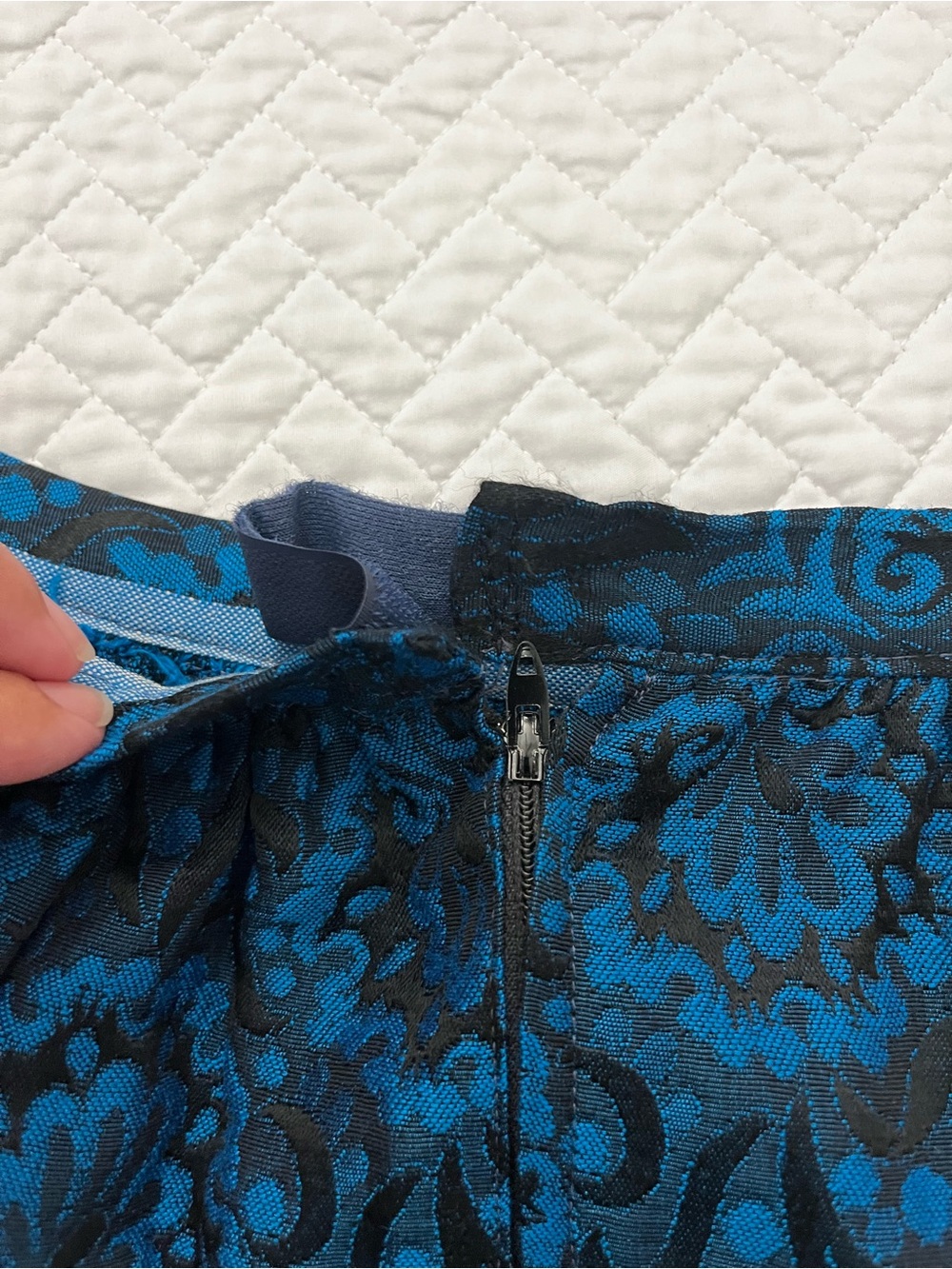Vintage Damask Midi Skirt with Scalloped Hem - Picture 6 of 9